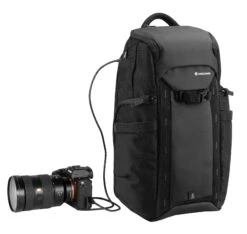 Vanguard VEO ADAPTOR R44 BK Camera Backpack With USB Port -Hiking Equipment Store k2210ef2bf03e659f85a64aad9b13373f