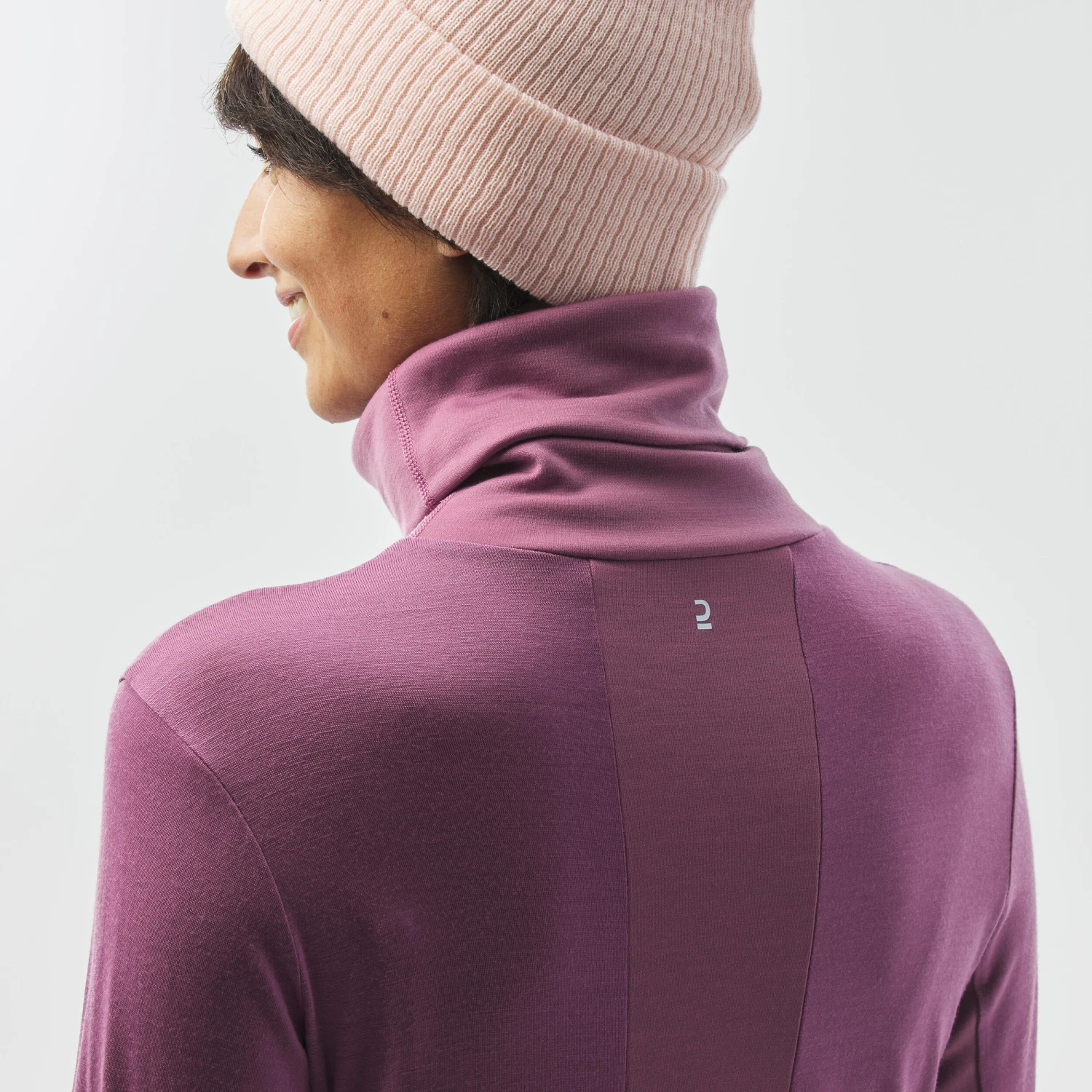 WEDZE Women's Ski Base Layer - BL 900 Wool High Neck 8 WEDZE Women's Ski Base Layer - BL 900 Wool High Neck - Image 6