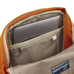 Craghoppers Kiwi Classic 22L Backpack (Black) -Hiking Equipment Store k6372cc4ccef1ca57315f7e2def498ab2