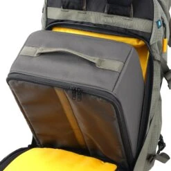 Vanguard VEO Active 42M Trekking Backpack - For Mirrorless 14 Vanguard VEO Active 42M Trekking Backpack - For Mirrorless -Hiking Equipment Store k999b6b480dba2c6aff93096dafd144c7